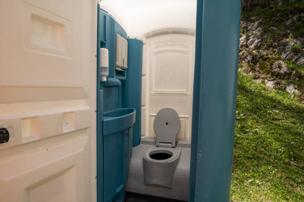Best Portable restroom trailer rental  in Lake Katrine, NY
